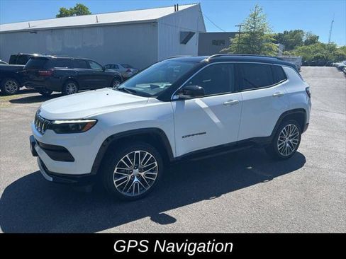 Certified 2022 Jeep Compass Limited w/ Elite Group AWD/4WD image 9