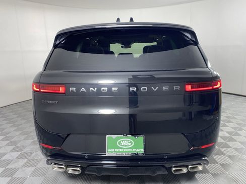 New 2025 Land Rover Range Rover Sport Dynamic SE image 8