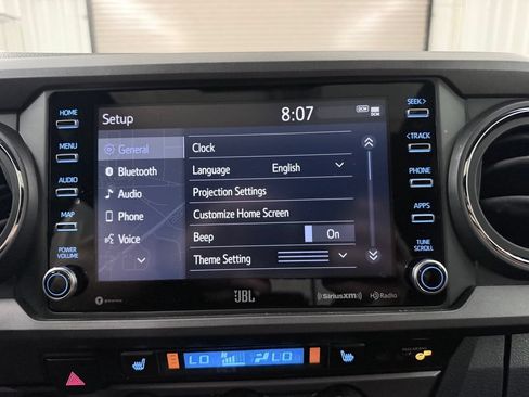 Used 2022 Toyota Tacoma TRD Sport w/ TRD Premium Sport Package AWD/4WD image 20