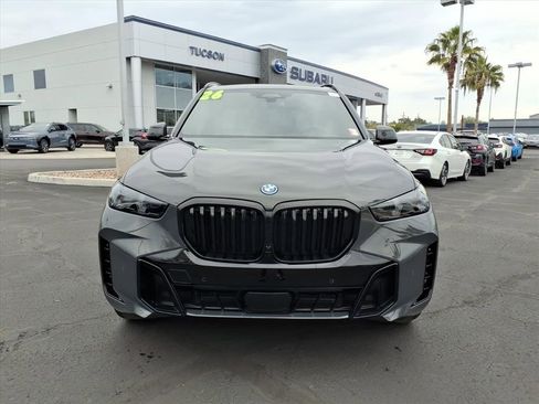 Used 2026 BMW X5 xDrive50e image 7