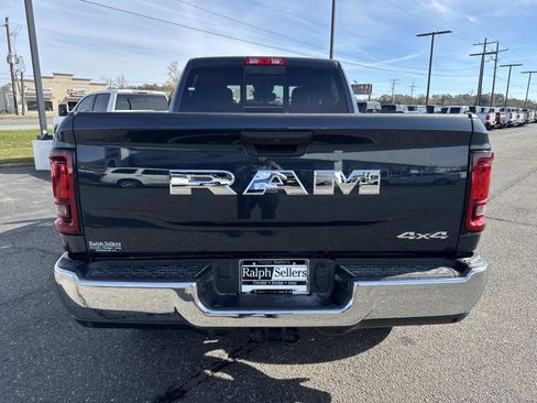 New 2026 RAM 2500 Tradesman AWD/4WD image 5