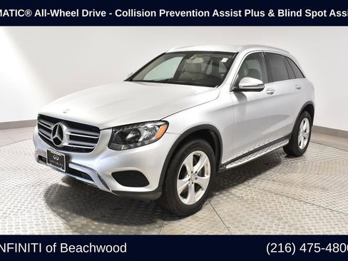 Used 2017 Mercedes-Benz GLC 300 4MATIC image 1