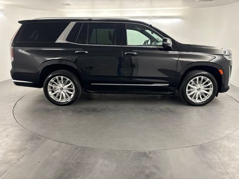 Used 2023 Cadillac Escalade Premium Luxury w/ LPO, Floor Liner Package AWD/4WD image 8
