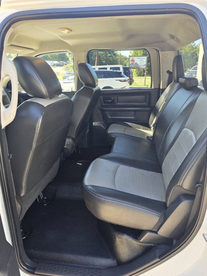 Used 2012 RAM 3500 ST RWD image 9