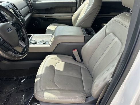 Used 2020 Ford Expedition Limited w/ Equipment Group 302A image 17