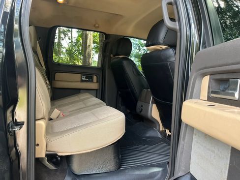 Used 2013 Ford F150 XLT w/ Luxury Equipment Group AWD/4WD image 16
