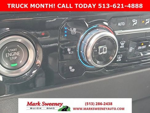 Used 2023 GMC Sierra 1500 SLT w/ SLT Premium Package AWD/4WD image 25