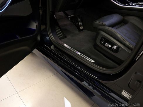 Certified 2025 BMW X5 xDrive40i w/ M Sport Package AWD/4WD image 29