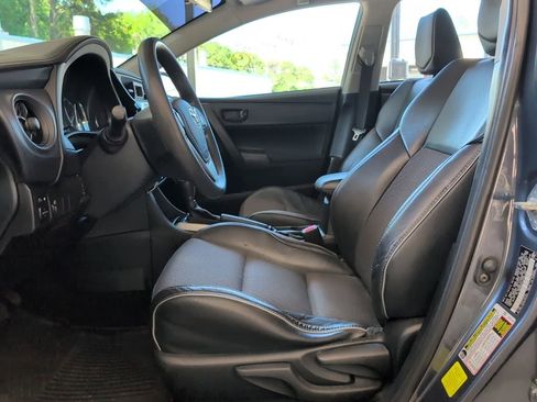 Used 2017 Toyota Corolla L FWD image 22