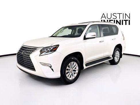 Used 2023 Lexus GX 460 Premium image 3