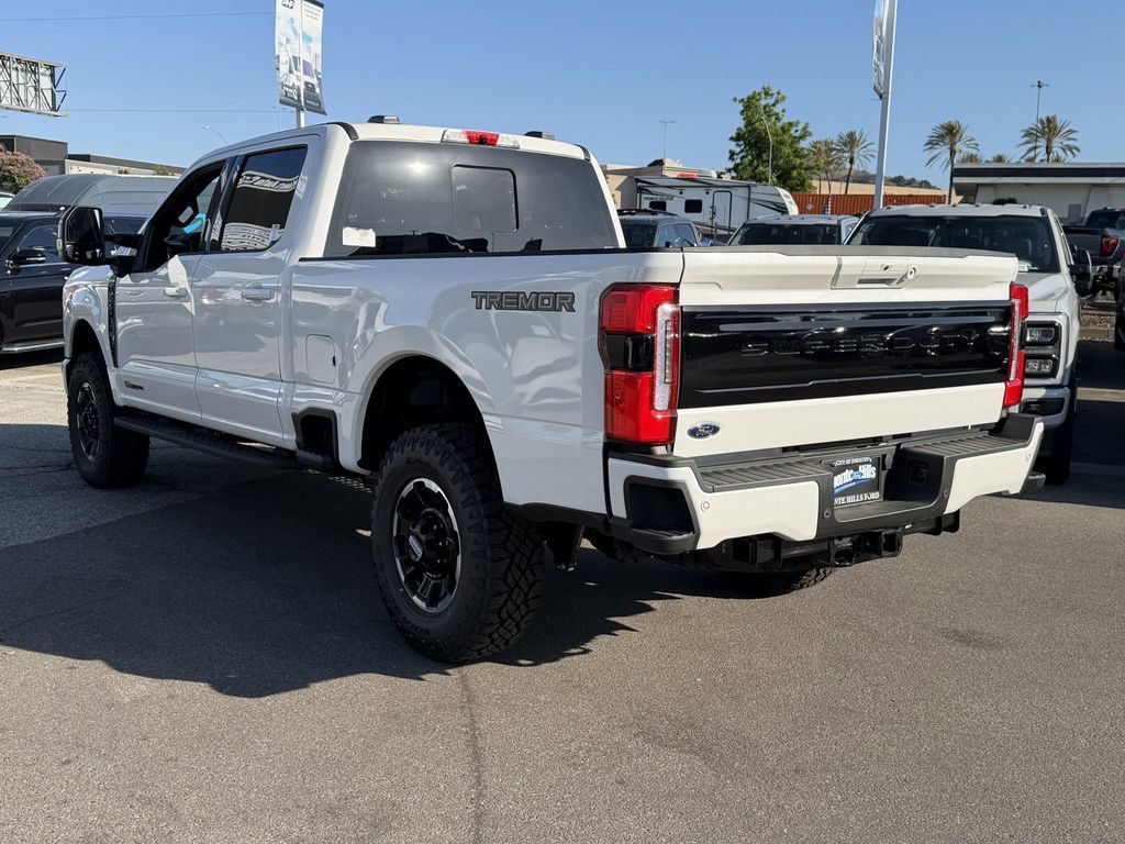 New 2026 Ford F250 Platinum w/ Tremor Off-Road Package AWD/4WD image 4