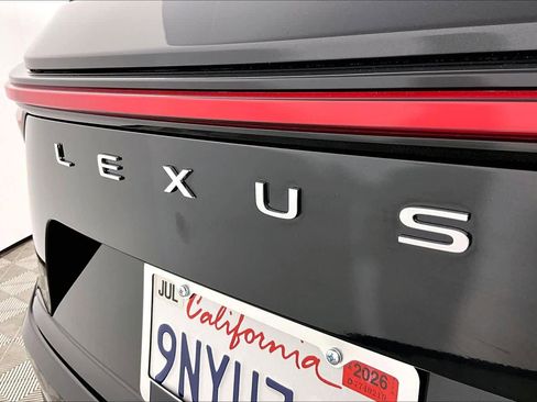 Used 2025 Lexus NX 450h+ AWD w/ Luxury Package image 30