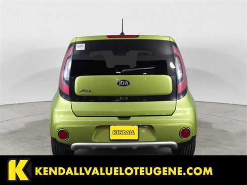Used 2018 Kia Soul + image 4
