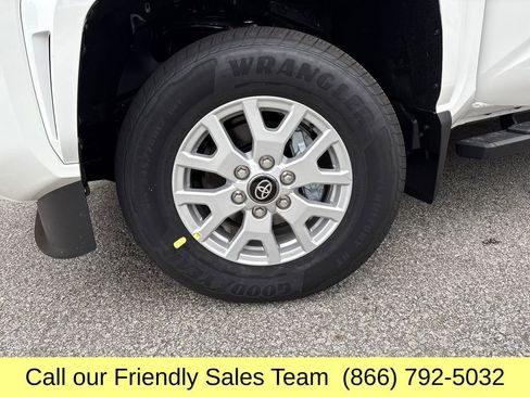 New 2025 Toyota Tacoma SR5 image 23