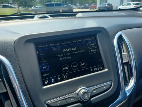 Used 2019 Chevrolet Equinox LT AWD/4WD image 10