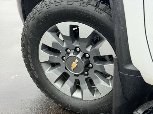 Certified 2025 Chevrolet Silverado 2500 Custom w/ Custom Convenience Package image 26