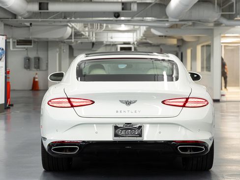 New 2026 Bentley Continental GT AWD/4WD image 4