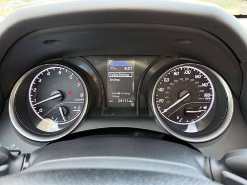 Used 2023 Toyota Camry SE FWD image 28