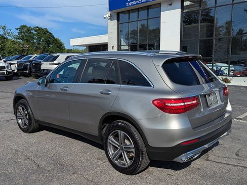 Used 2019 Mercedes-Benz GLC 300 4MATIC image 10