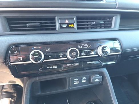 Used 2024 Honda Pilot EX-L image 27