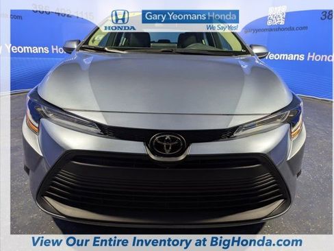 Used 2024 Toyota Corolla LE image 11