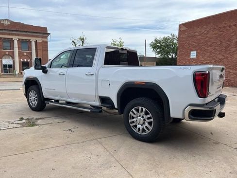 Certified 2022 GMC Sierra 2500 SLT w/ SLT Premium Package AWD/4WD image 3