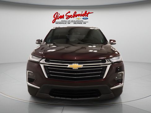 Used 2023 Chevrolet Traverse LT w/ LPO, Floor Liner Package AWD/4WD image 3