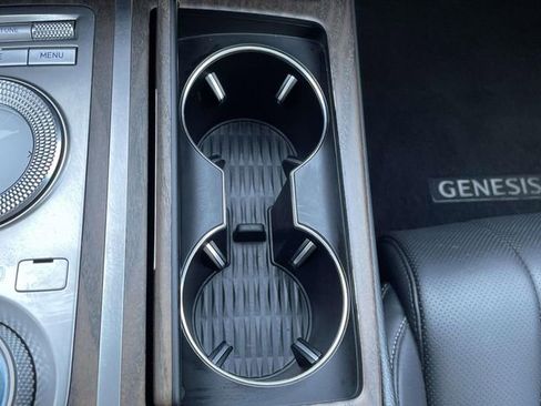 Used 2022 Genesis G80 2.5T w/ Advanced Package RWD image 31