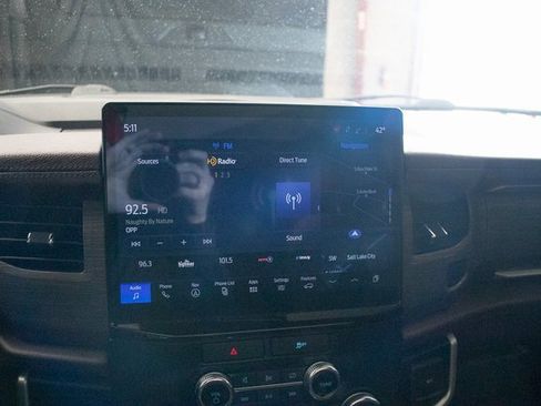 Used 2022 Ford Expedition Limited image 36