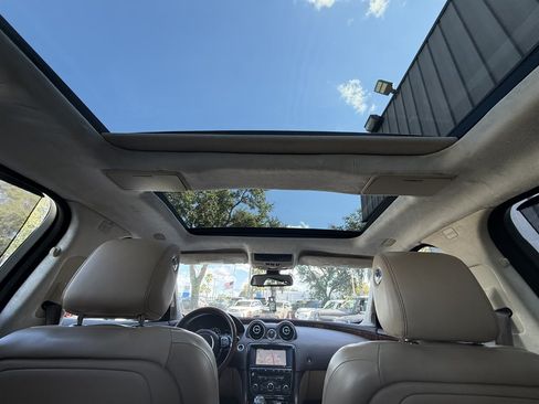 Used 2016 Jaguar XJ L Portfolio AWD/4WD image 22
