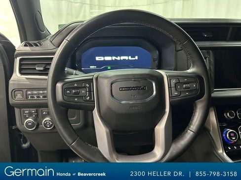 Used 2023 GMC Yukon Denali image 16