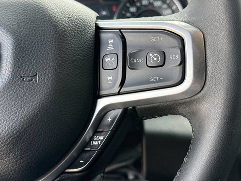 Used 2025 RAM 1500 Big Horn AWD/4WD image 17