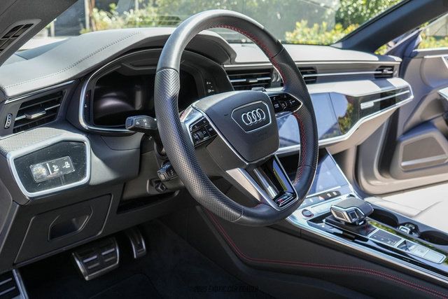 Used 2021 Audi RS 7 Sportback AWD/4WD image 55