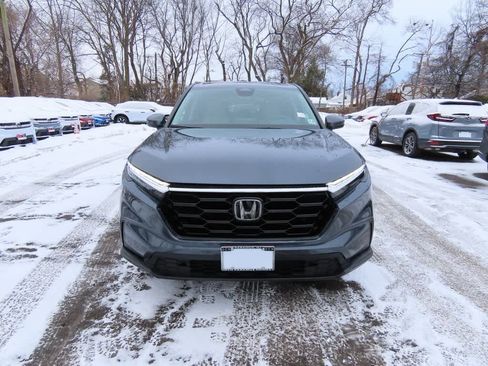 Used 2023 Honda CR-V EX image 6