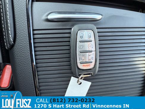 New 2026 Chrysler Pacifica Limited w/ S Appearance Package image 26