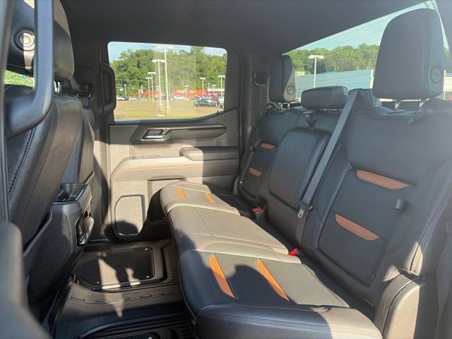Used 2025 GMC Sierra 1500 AT4 AWD/4WD image 7
