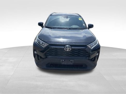 Used 2021 Toyota RAV4 XLE w/ Convenience Package AWD/4WD image 10