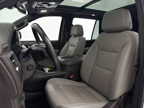 Used 2022 Chevrolet Tahoe LT w/ Luxury Package AWD/4WD image 22