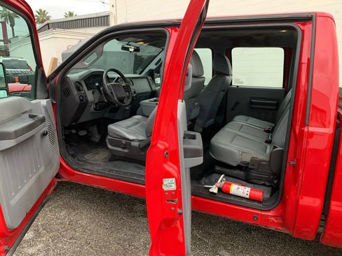 Used 2014 Ford F250 XL w/ XL Value Package image 19