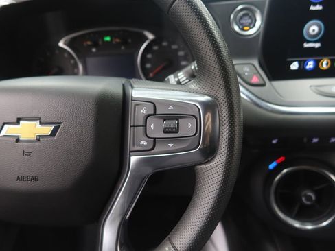 Used 2025 Chevrolet Blazer LT AWD/4WD image 21