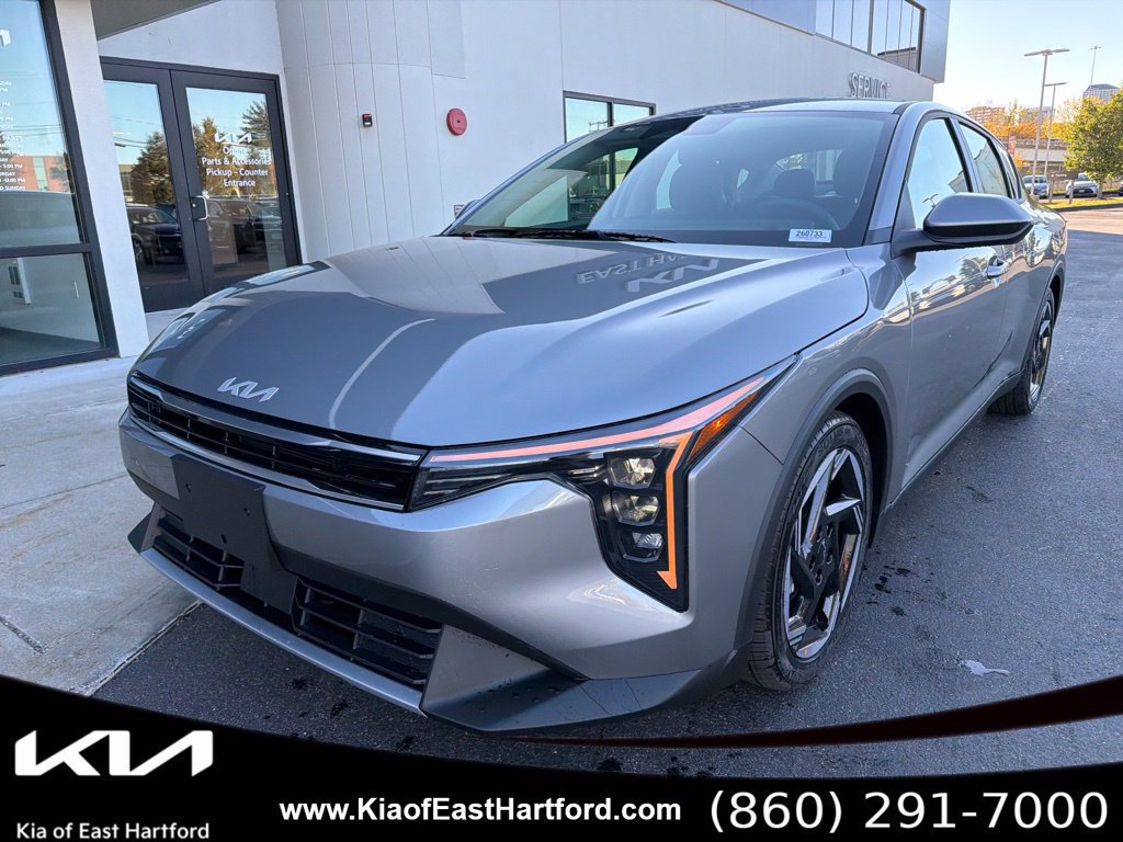 New 2026 Kia K4 EX FWD image 3