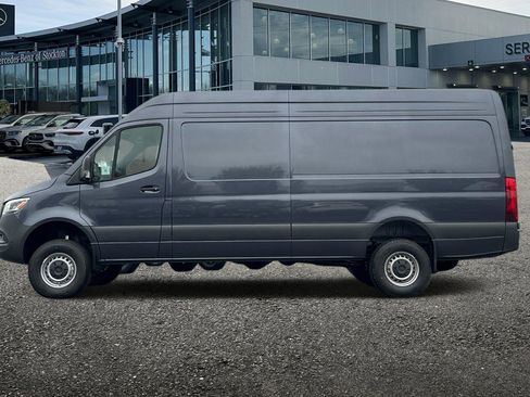 New 2026 Mercedes-Benz Sprinter 2500 image 7