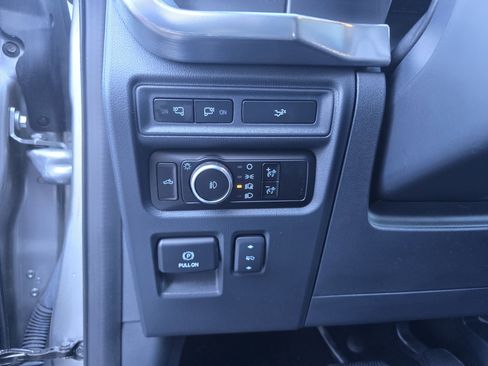 Used 2023 Ford F150 Lariat w/ Equipment Group 502A High image 17