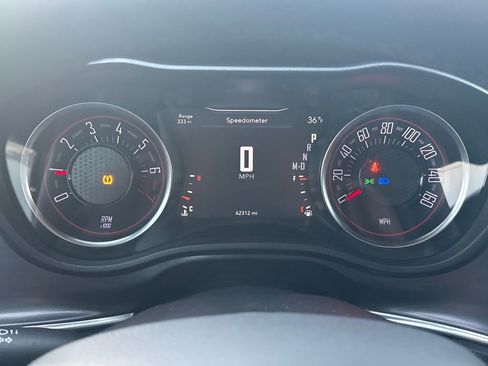 Used 2018 Dodge Challenger SXT image 20