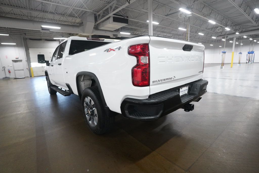 Used 2022 Chevrolet Silverado 2500 Custom w/ Custom Convenience Package AWD/4WD image 30