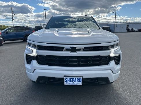 Used 2023 Chevrolet Silverado 1500 RST AWD/4WD image 2