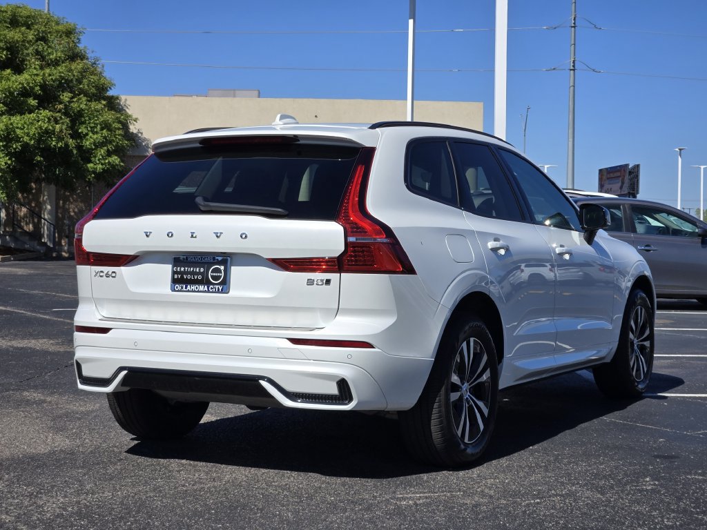 Certified 2025 Volvo XC60 B5 Core w/ Protection Package Premier AWD/4WD image 4