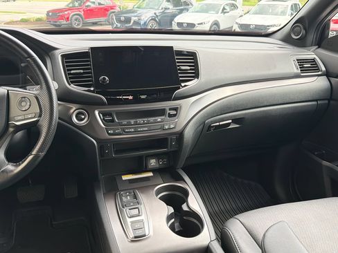 Used 2023 Honda Passport EX-L image 28
