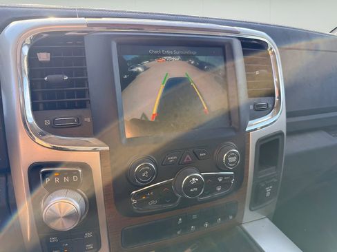 Used 2015 RAM 1500 Laramie w/ Convenience Group AWD/4WD image 12