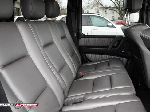 Used 2014 Mercedes-Benz G 550 image 39